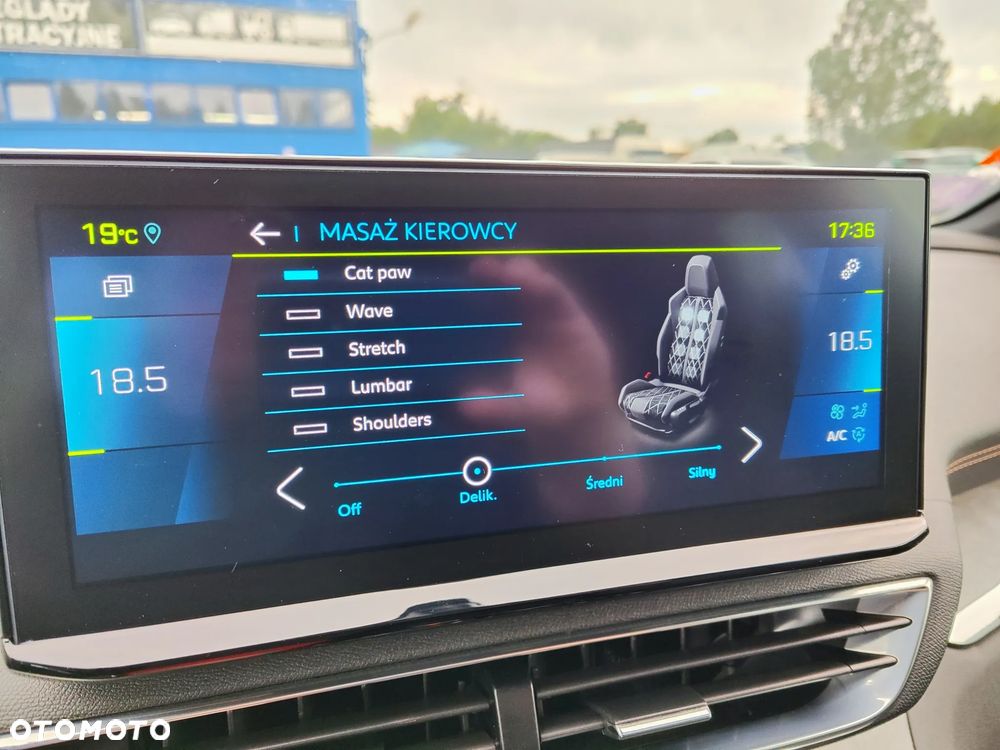 Peugeot 3008 1.6 PureTech HYbrid4 GT S&S EAT8 - 26
