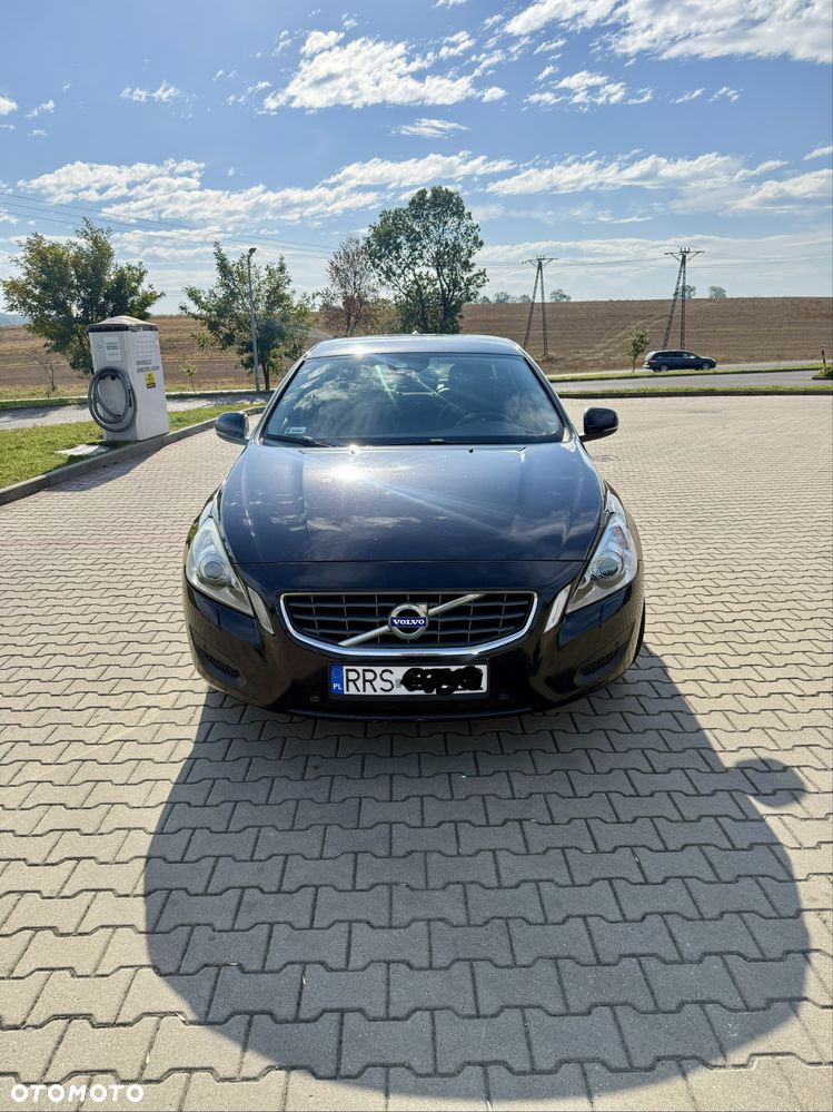 Volvo S60 - 3
