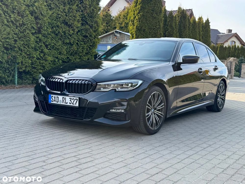 BMW Seria 3 318d Edition M Sport Shadow - 9