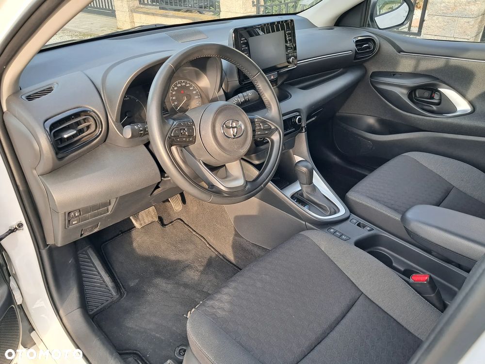 Toyota Yaris Hybrid 116 1.5 VVT-i Comfort - 3