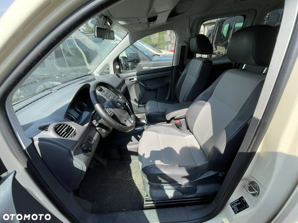 Volkswagen Caddy - 10