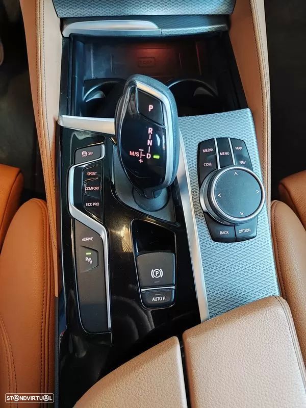 BMW 530 e iPerformance Pack M - 35