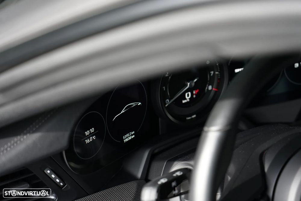 Porsche 911 (992) Carrera 4S PDK - 11