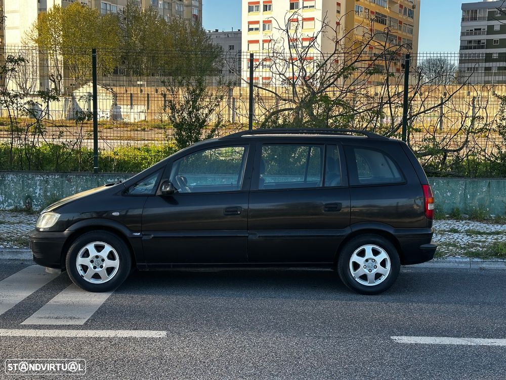Opel Zafira - 2