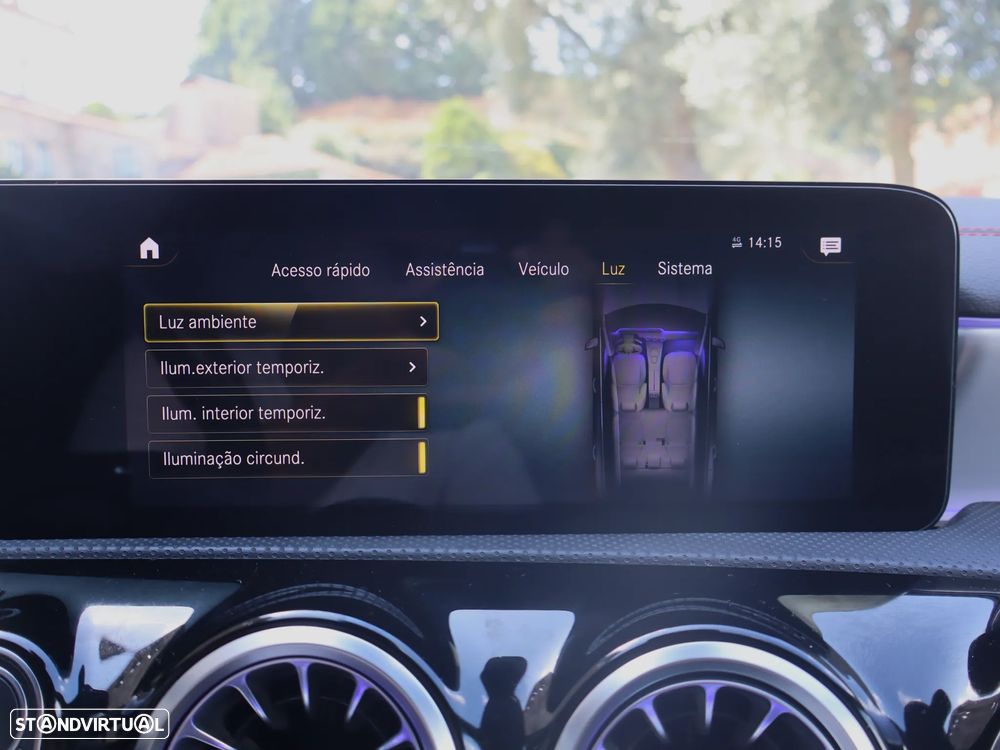 Mercedes-Benz CLA 250 e 8G-DCT AMG Line - 29