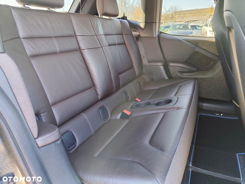 BMW i3 (Range Extender) - 12