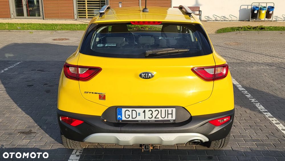 Kia Stonic 1.4 L - 6