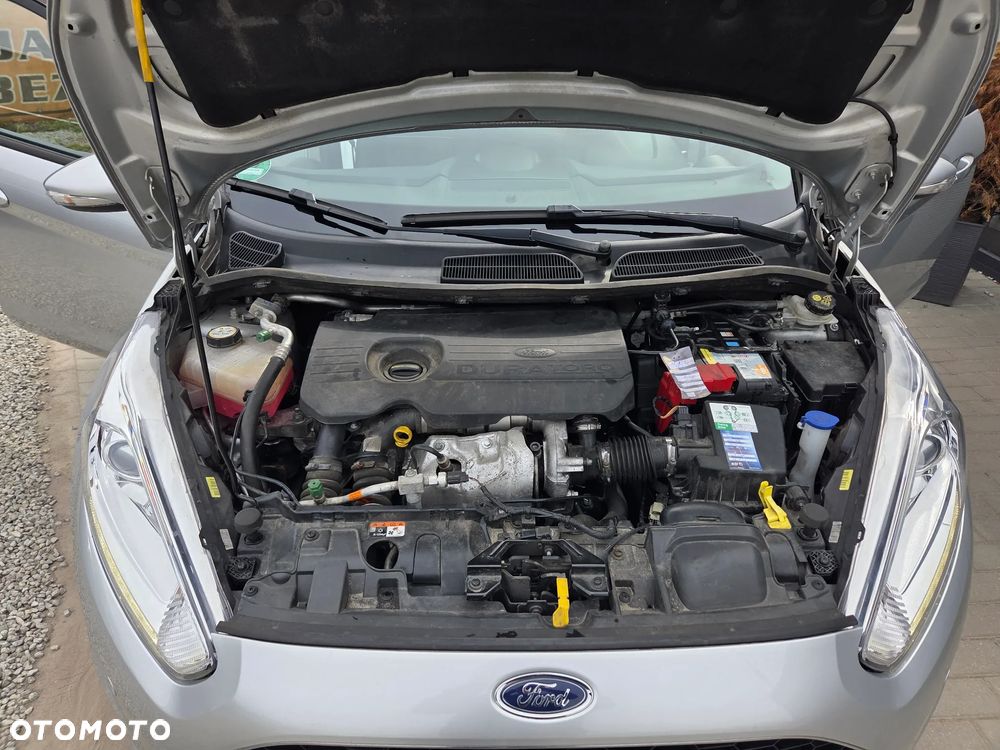 Ford Fiesta 1.5 TDCi ST&St Titanium - 26