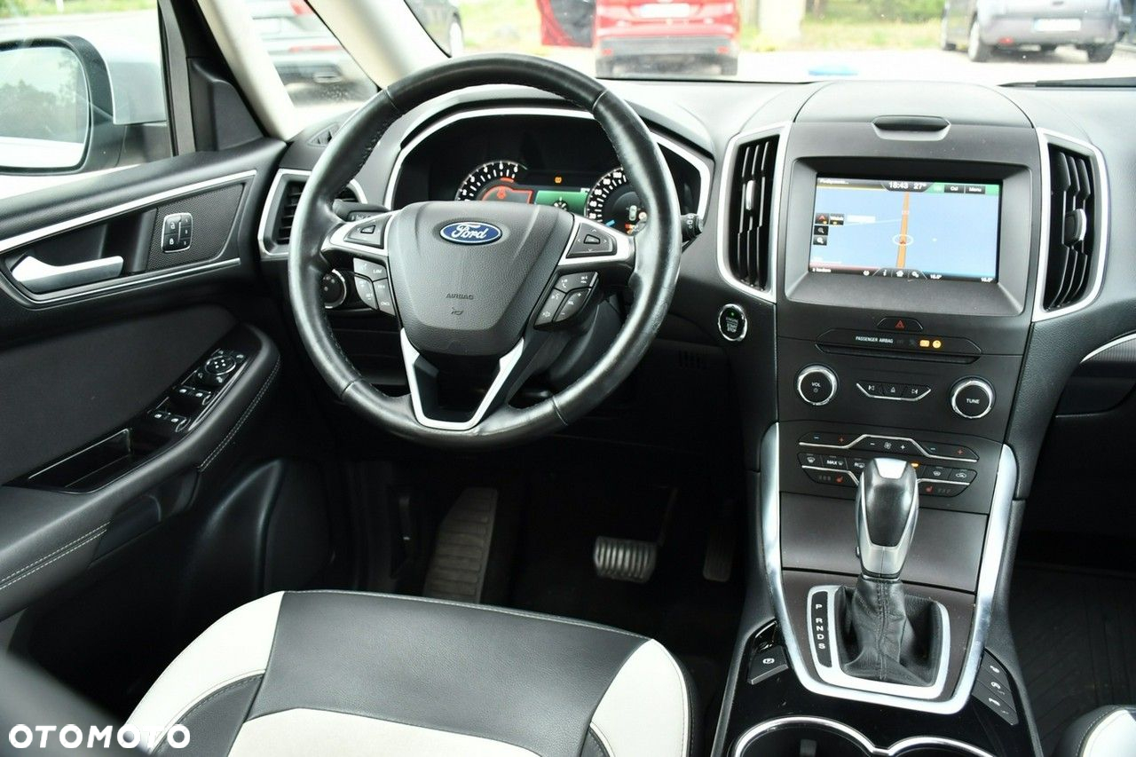 Ford Galaxy 2.0 TDCi Titanium - 32