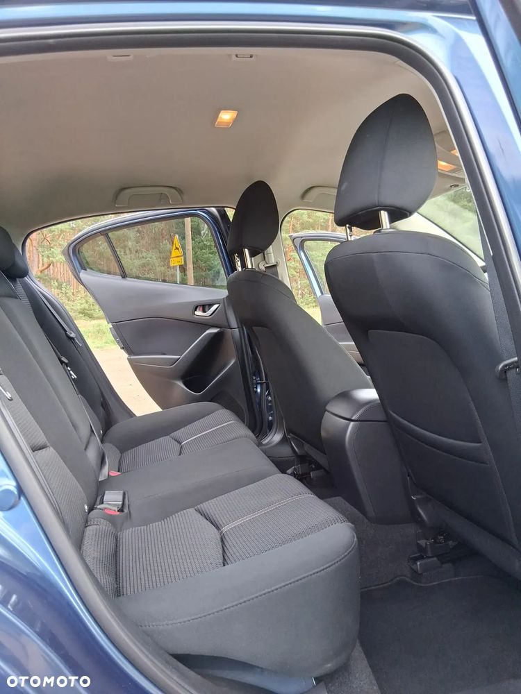 Mazda 3 - 25