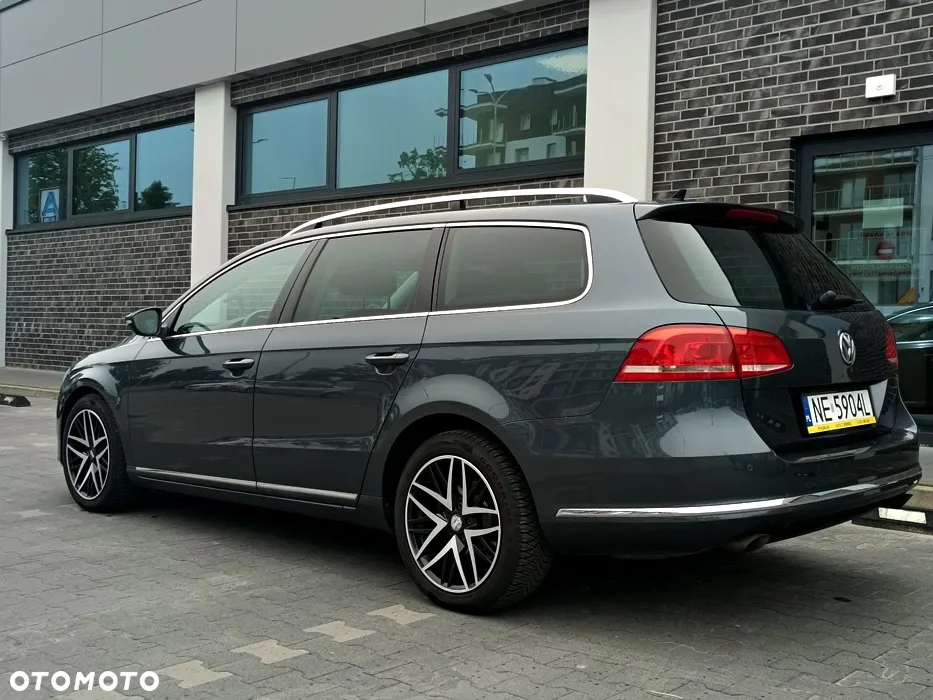 Volkswagen Passat Variant 2.0 TDI 4Motion DSG BlueMotion Tech Comfortline - 6