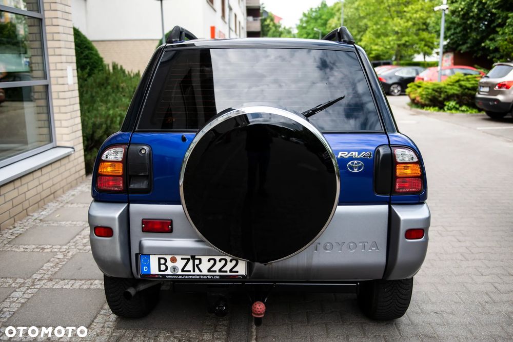 Toyota RAV4 - 14