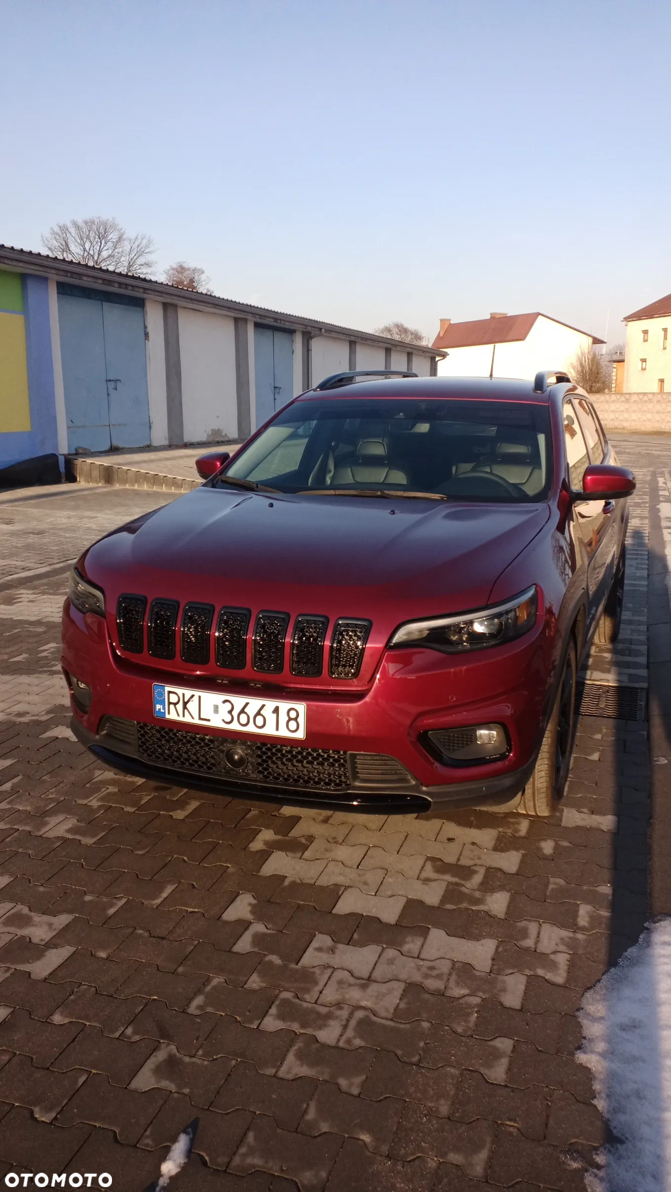 Jeep Cherokee - 2