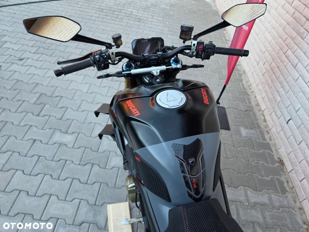 Ducati Streetfighter V4 - 6