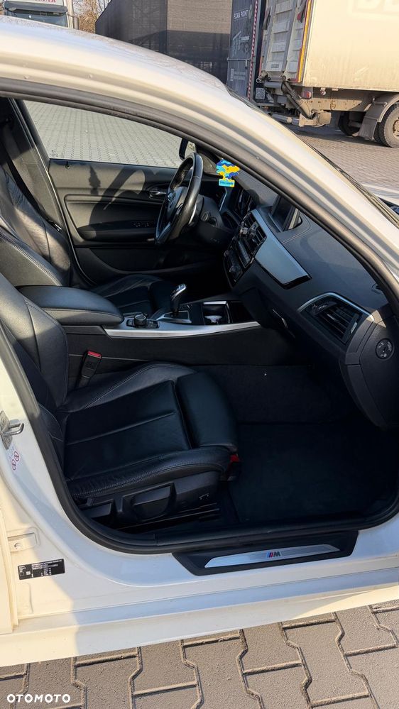 BMW Seria 1 125i GPF Advantage sport - 16