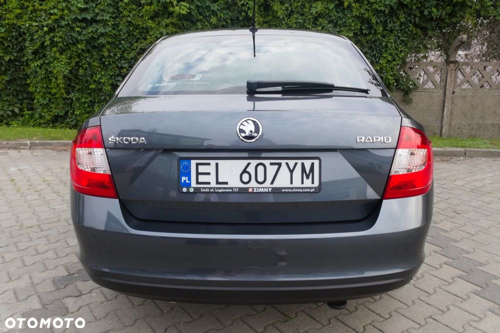 Skoda RAPID 1.2 TSI Style - 5