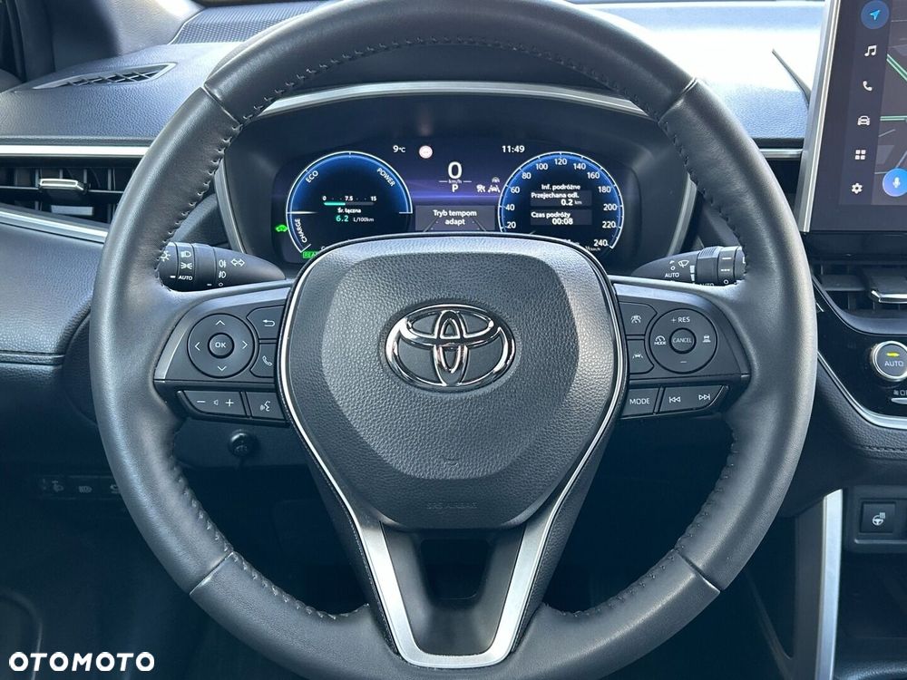 Toyota Corolla Cross 2.0 Hybrid Executive AWD - 13