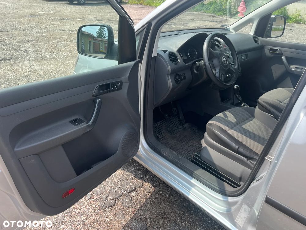 Volkswagen Caddy - 9