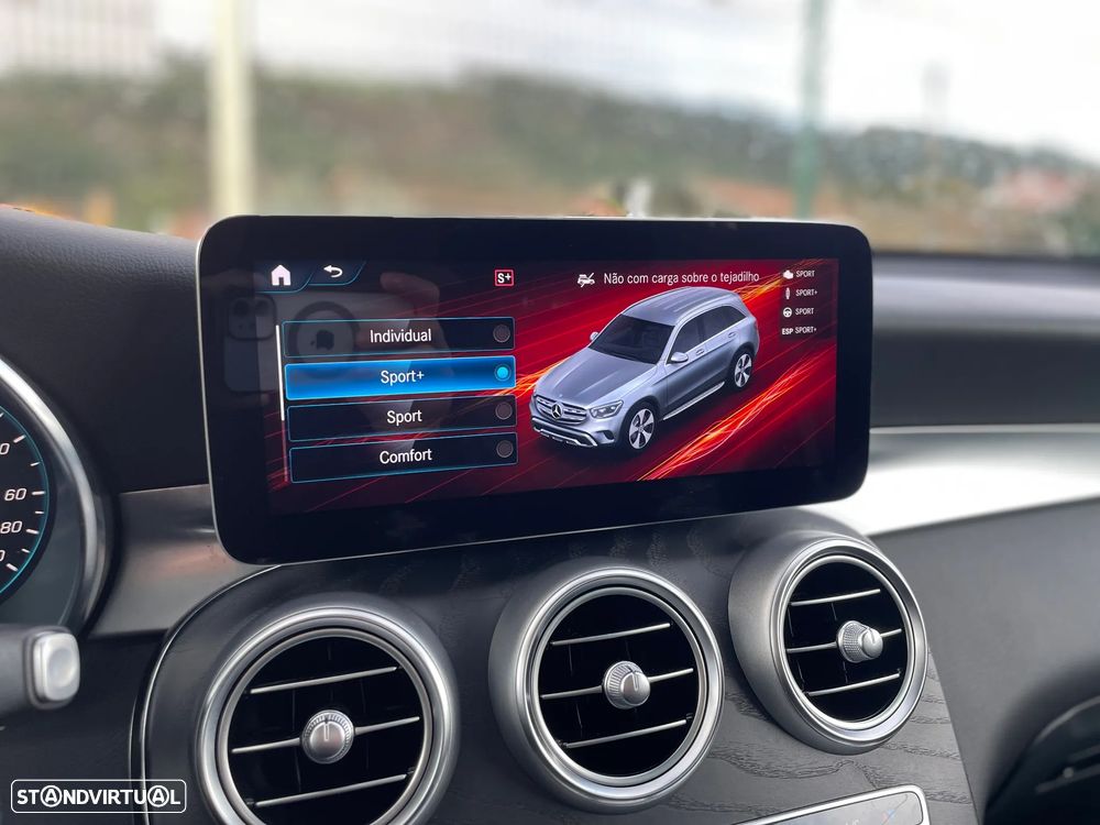 Mercedes-Benz GLC 300 e 4Matic - 21