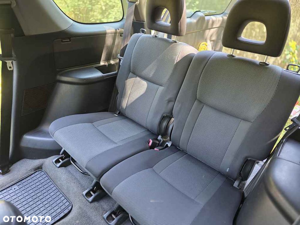 Toyota RAV4 - 16