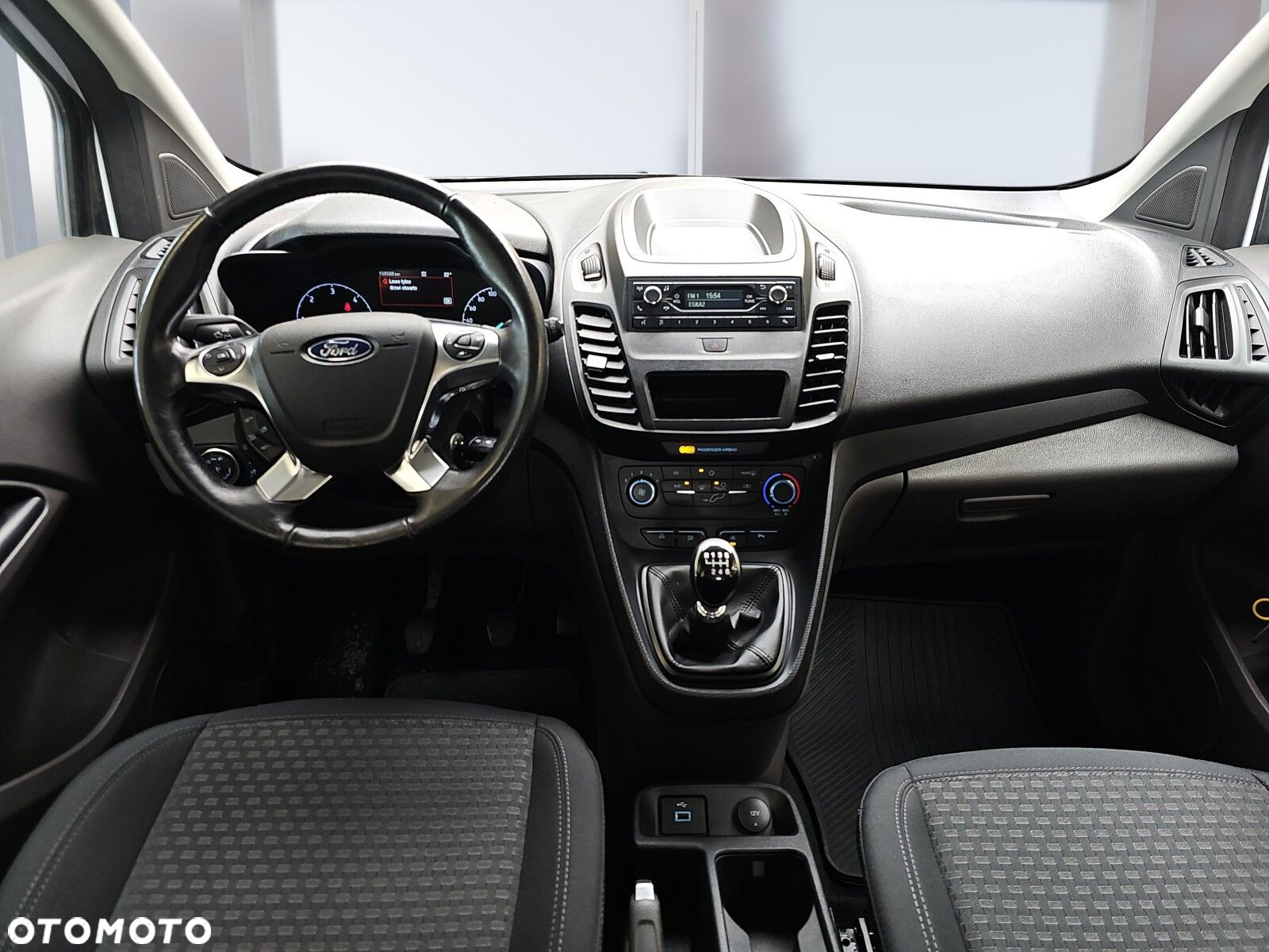 Ford Transit Connect - 8