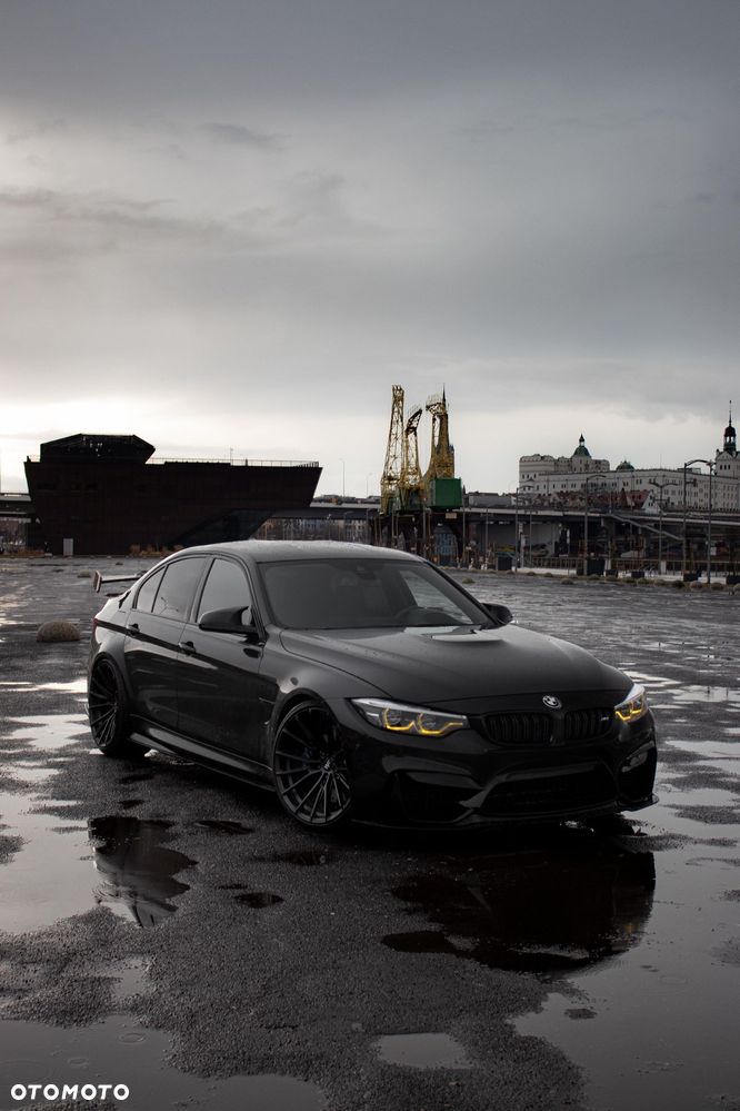 BMW M3 - 5