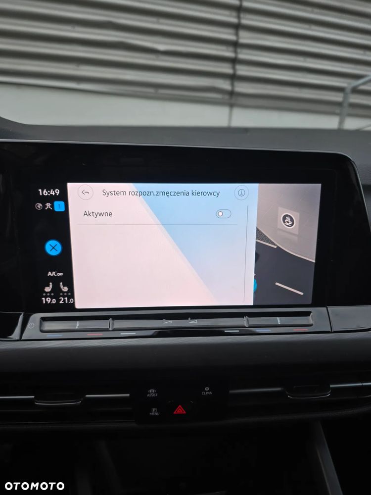 Volkswagen Golf 2.0 TDI SCR DSG Style - 19