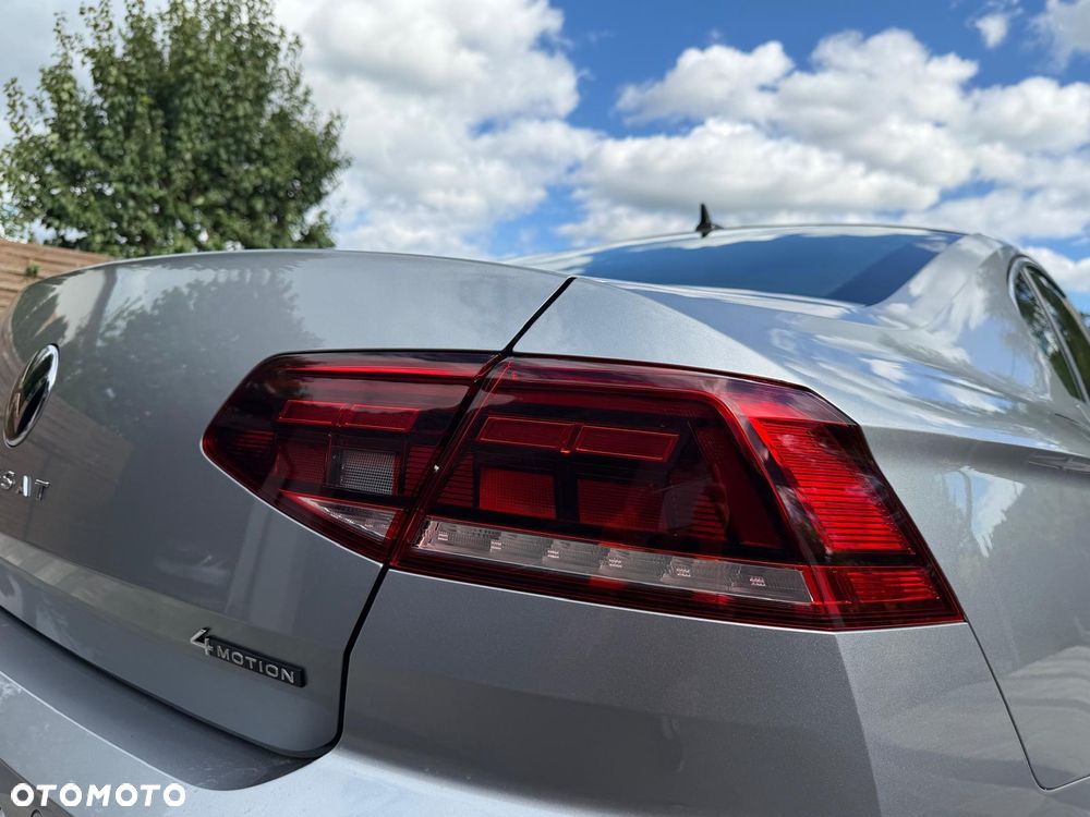 Volkswagen Passat 2.0 TSI 4Mot Elegance DSG - 11