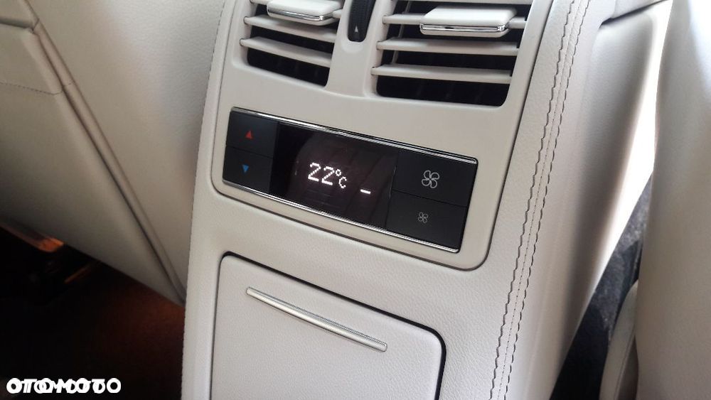 Mercedes-Benz CLS 350 BlueTEC 4-Matic - 24