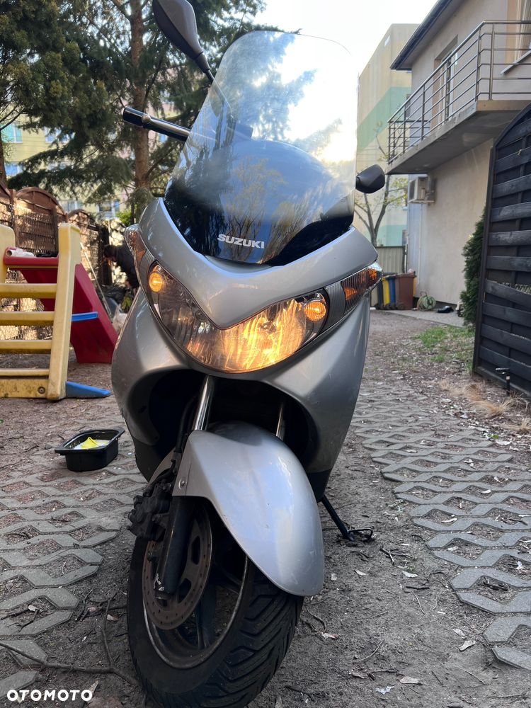 Suzuki Burgman - 1