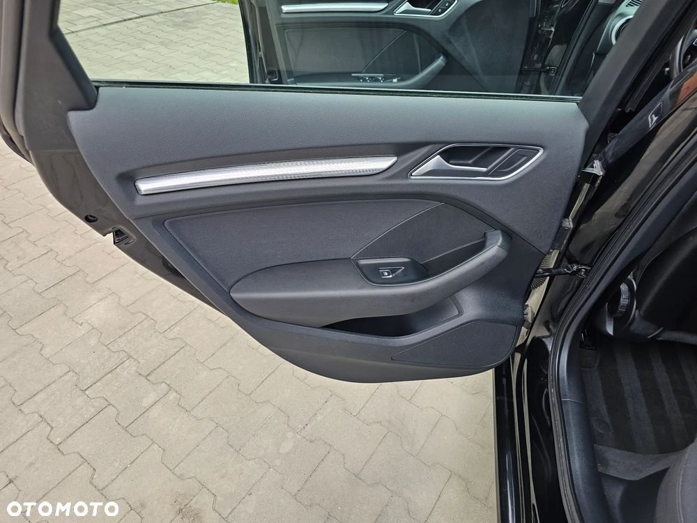 Audi A3 Sportback - 35