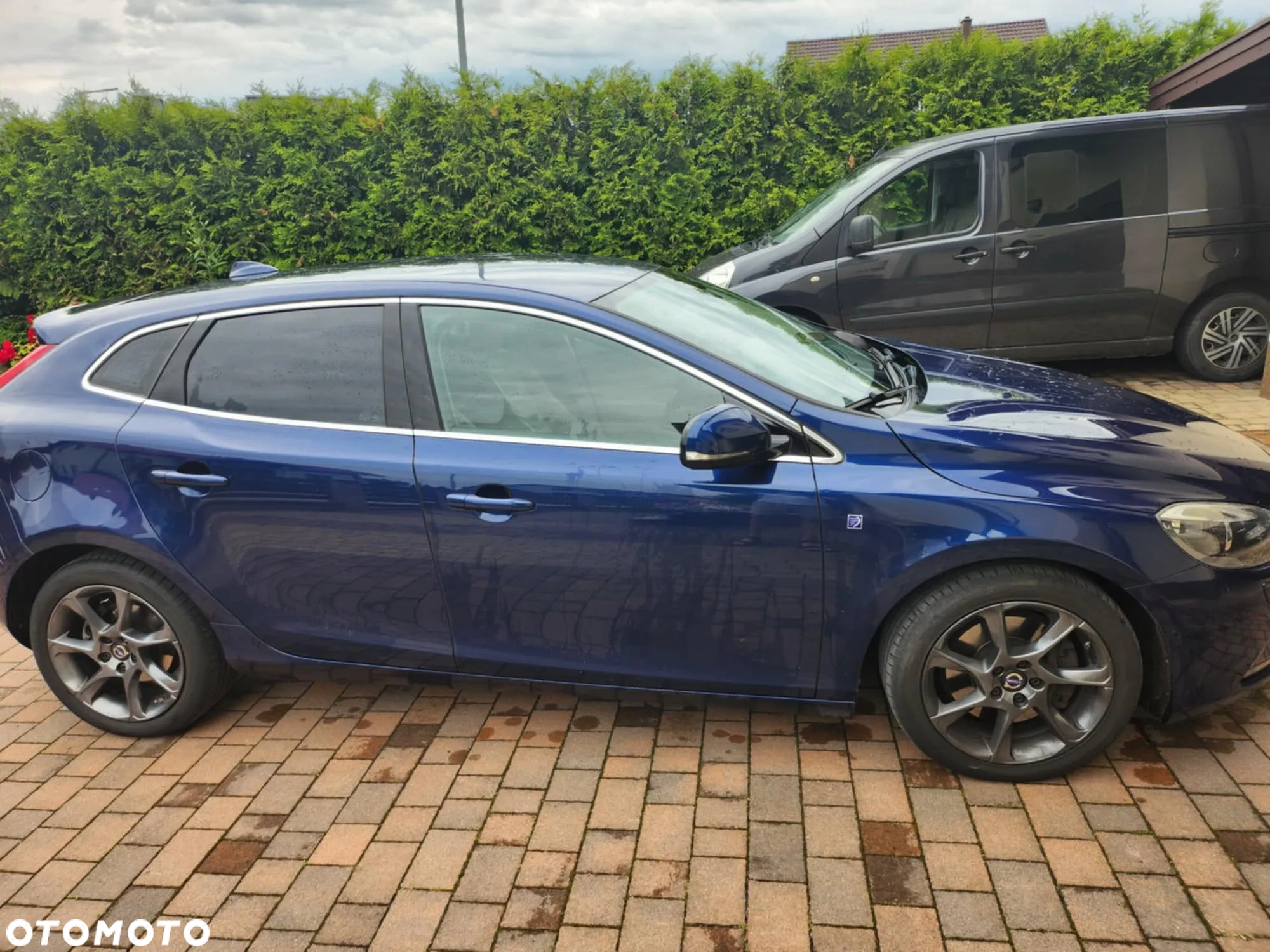 Volvo V40 D4 Drive-E Ocean Race - 3