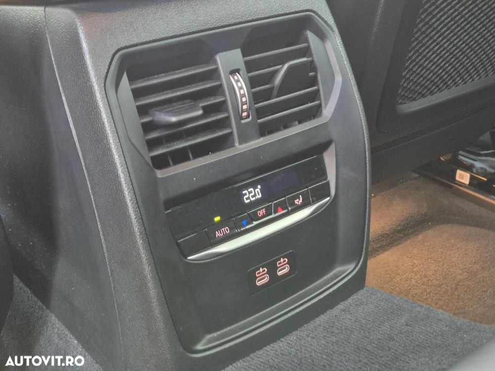 BMW Seria 3 320i xDrive Aut. Edition M Sport Shadow - 27