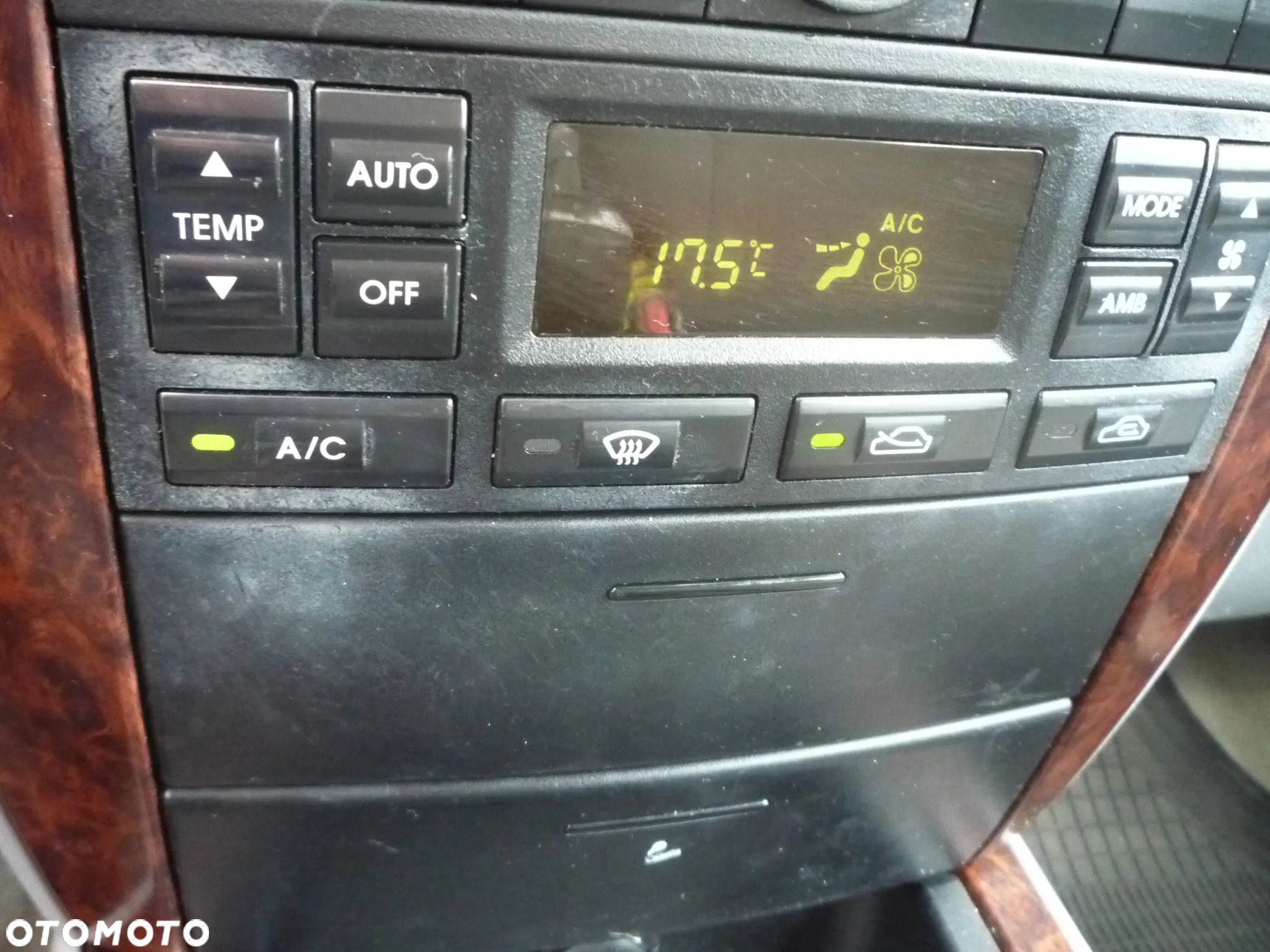 Kia Sorento - 10