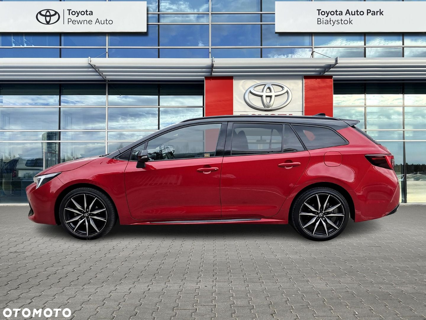 Toyota Corolla 1.8 Hybrid GR Sport Dynamic - 2