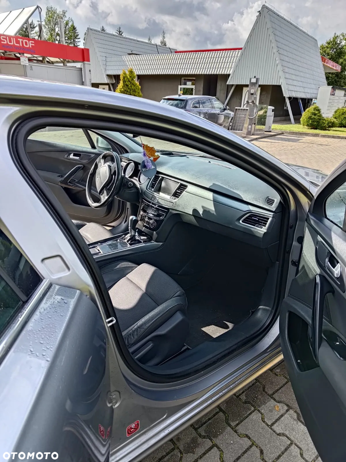 Peugeot 508 1.6 e-THP Allure S&S - 9