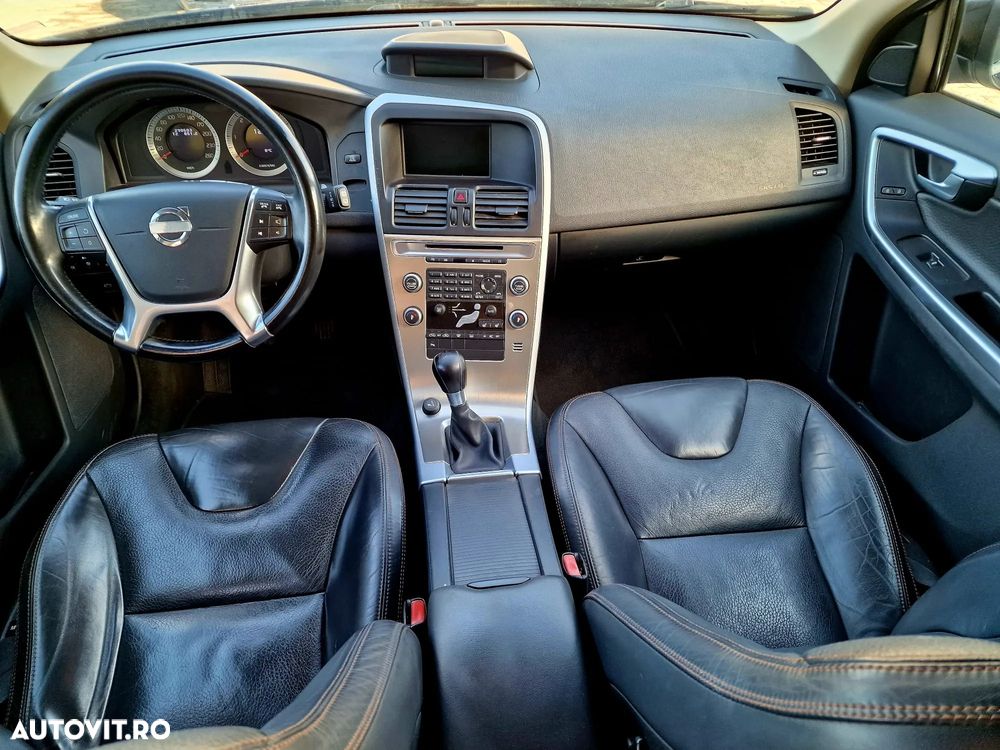 Volvo XC 60 - 6