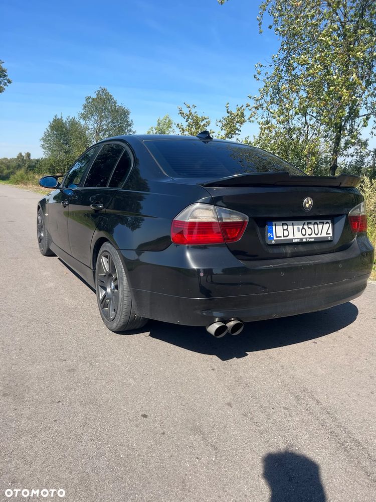 BMW Seria 3 325i - 3