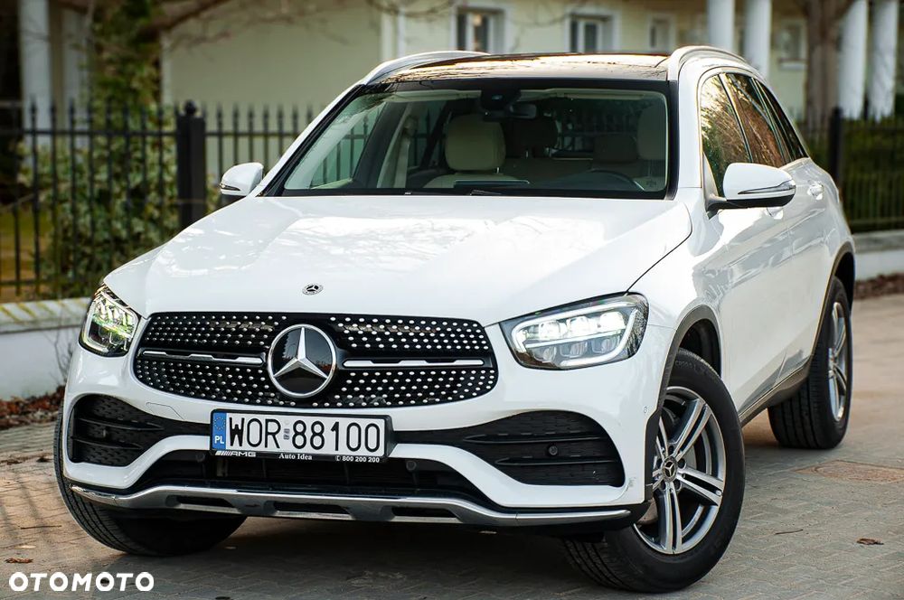 Mercedes-Benz GLC 300 4Matic 9G-TRONIC AMG Line - 15