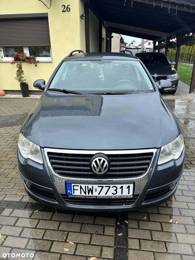 Volkswagen Passat 2.0 TDI DPF Comfortline - 9