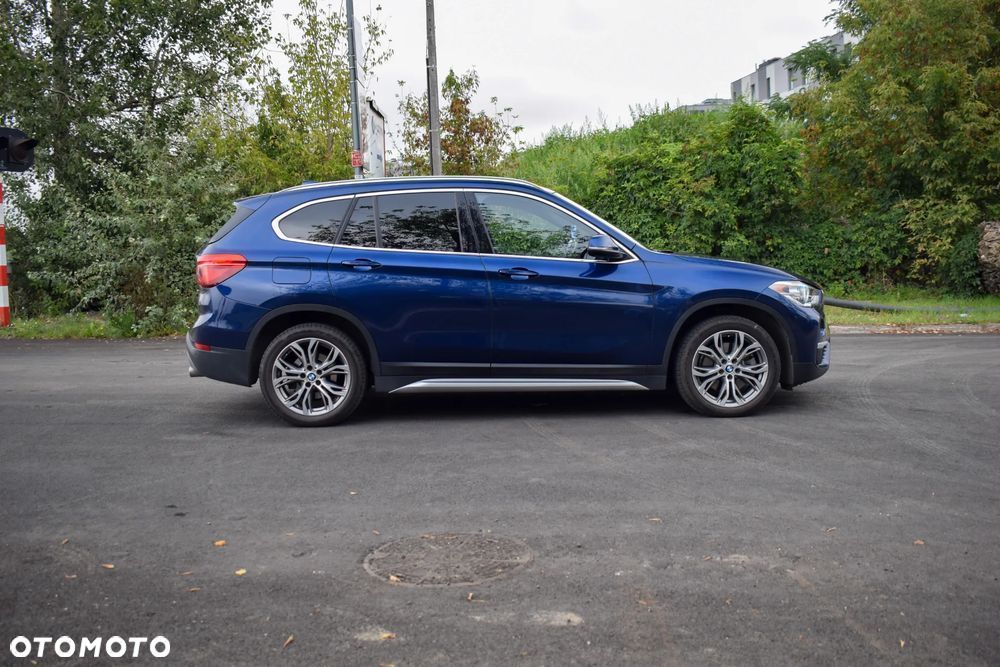 BMW X1 - 10