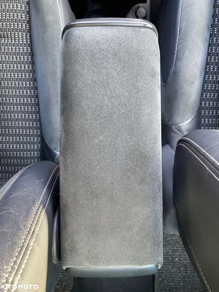 Citroën C3 Picasso 1.6 HDi Exclusive - 18