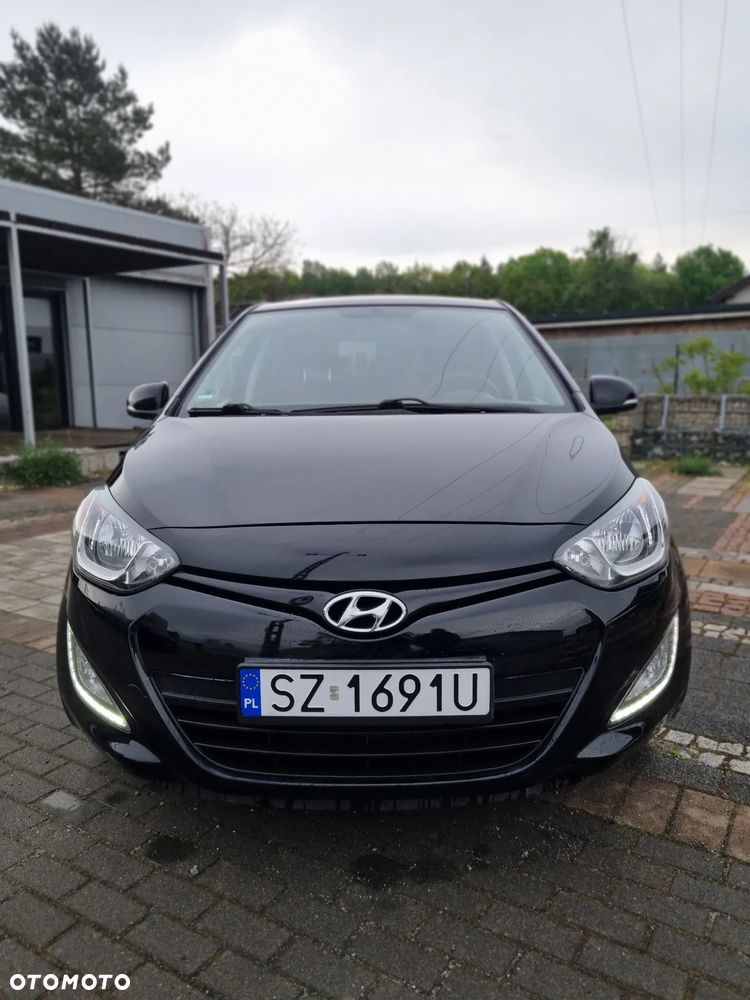 Hyundai i20 1.25 Wersja Jubileuszowa - 12