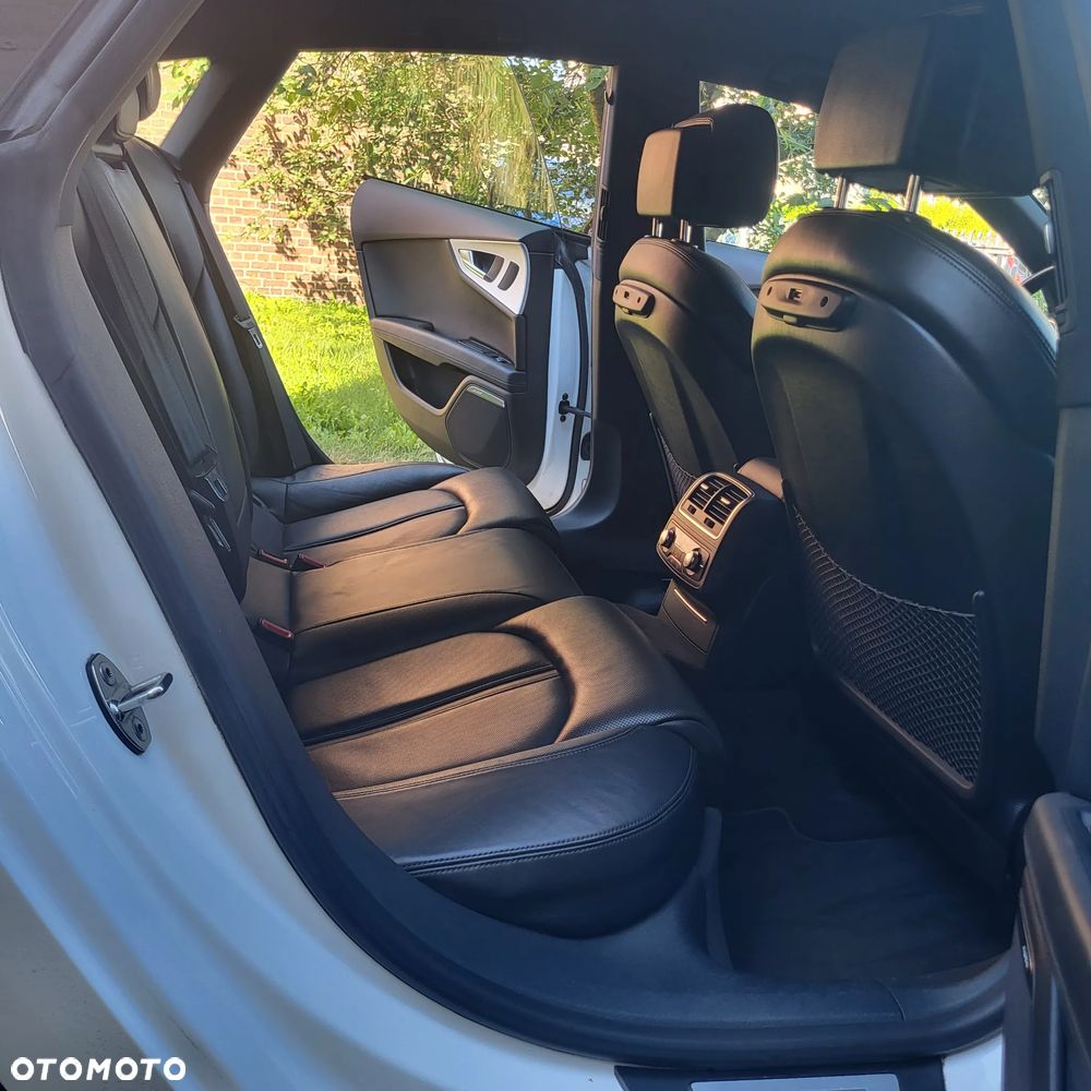 Audi A7 Sportback - 13