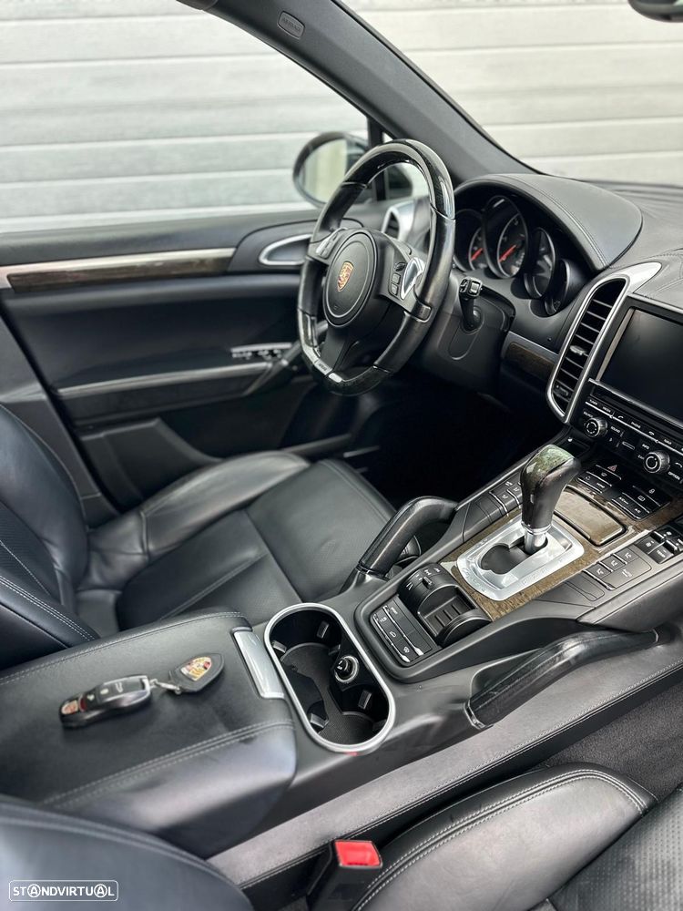 Porsche Cayenne 3.0 V6 - 6
