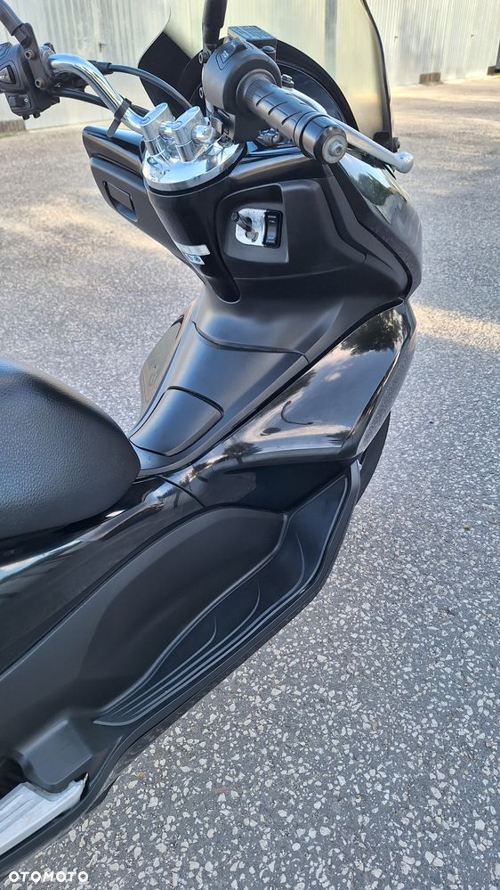 Honda PCX - 16