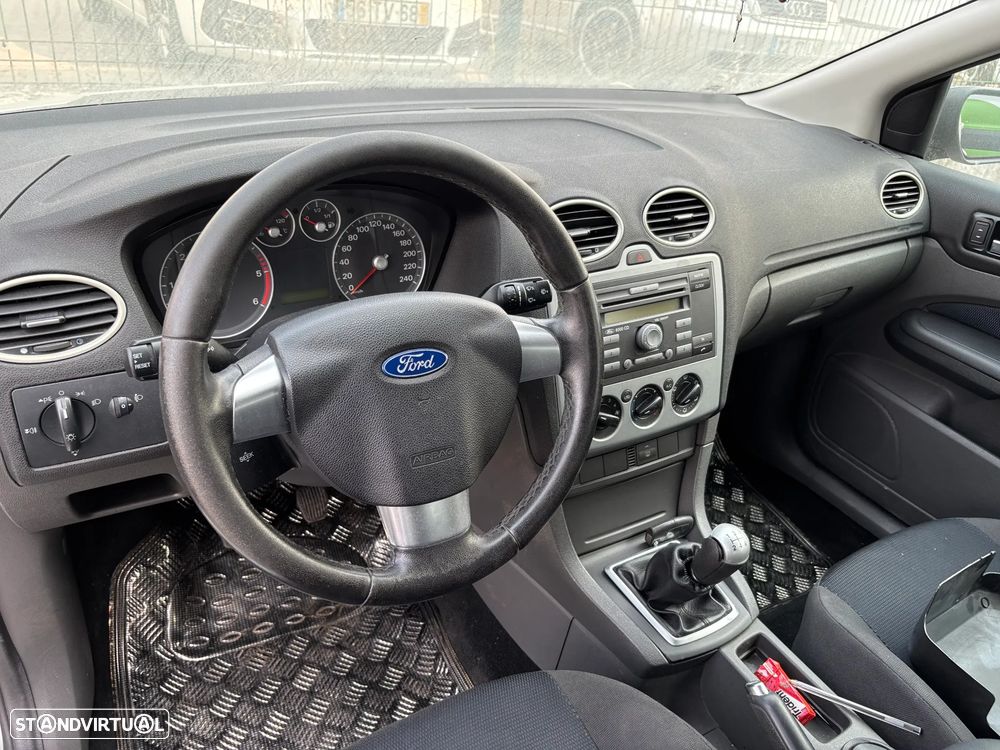Ford Focus - 13