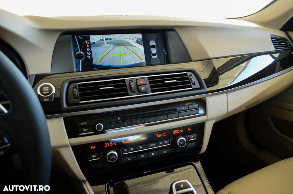 BMW Seria 5 525d xDrive Aut. Modern Line - 7