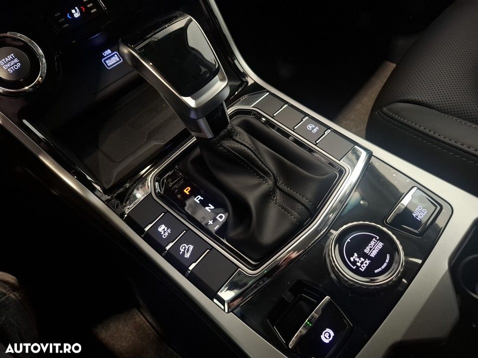 SsangYong Korando - 17