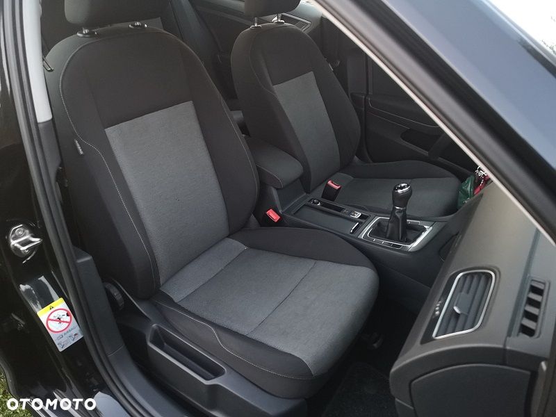Volkswagen Golf 1.6 TDI BlueMotion Trendline - 14
